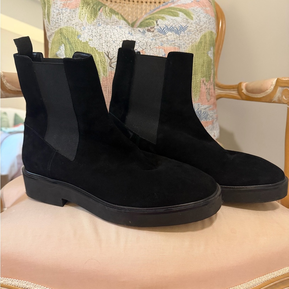 Stuart Weitzman Henley Boots